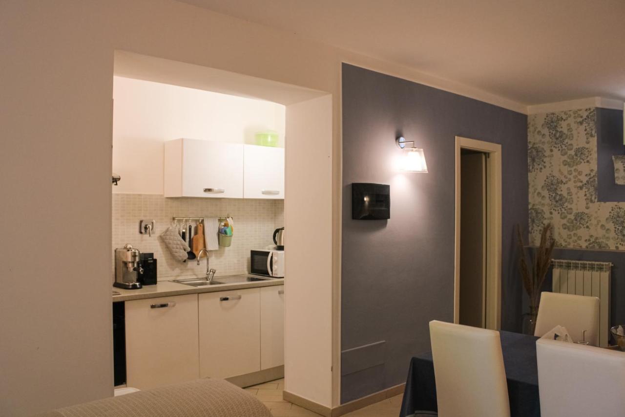 Apartment Rotone Марчана Марина Екстериор снимка
